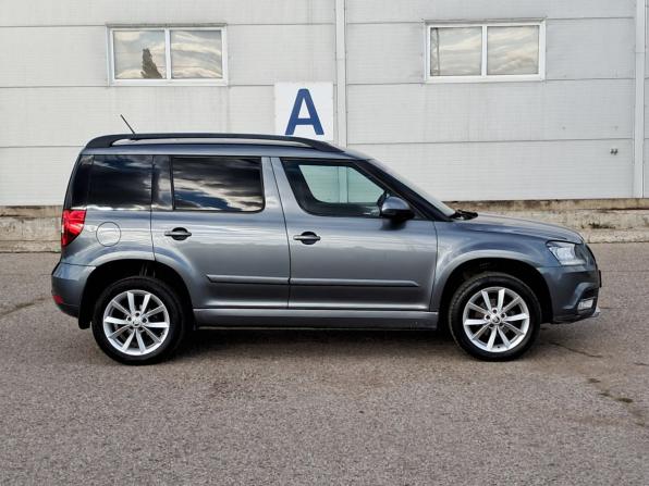 Skoda Yeti I Рестайлинг с пробегом 2016 года, цена 1 080 000 рублей, 250730 км, внедорожник, Автокод Объявления