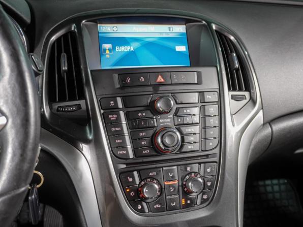 Opel Astra J Рестайлинг с пробегом 2013 года, цена 999 000 рублей, 154191 км, хэтчбек, Автокод Объявления