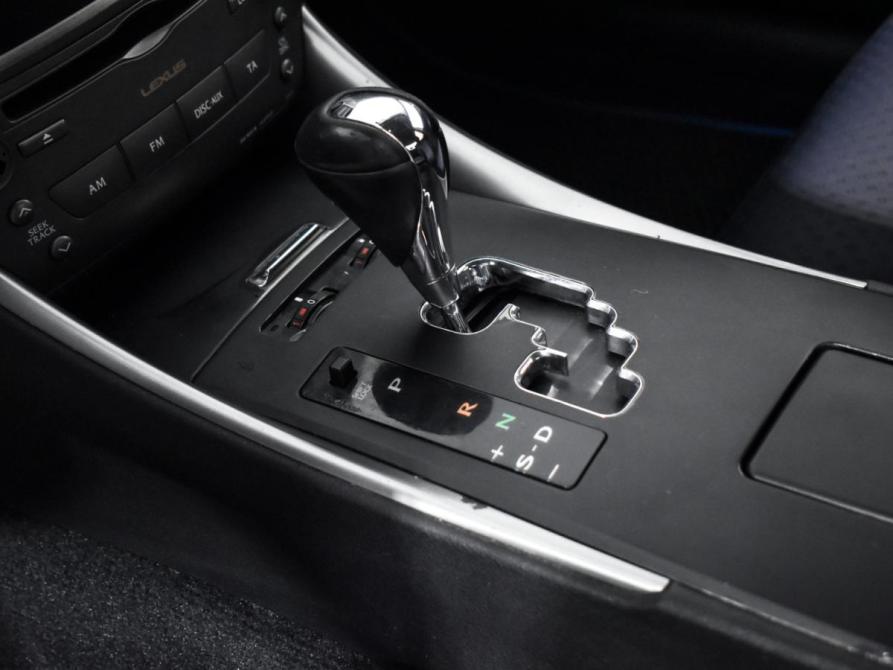 Lexus IS II Санкт-Петербург  - изображение 11