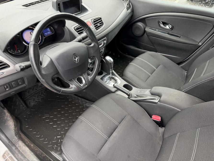 Renault Fluence I Рестайлинг Санкт-Петербург  - изображение 4
