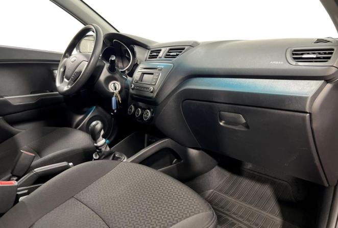 Kia Rio III с пробегом 2015 года, цена 1 160 000 рублей, 55761 км, седан, Автокод Объявления