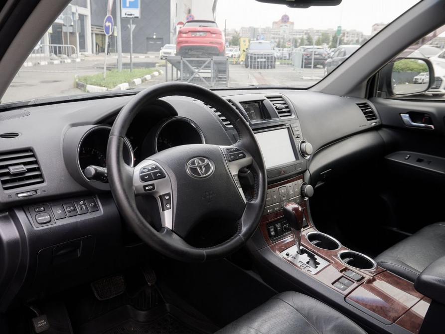 Toyota Highlander II (XU40) Рестайлинг Казань  - изображение 5