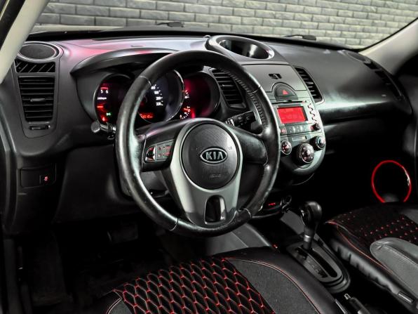 Kia Soul I с пробегом 2010 года, цена 750 000 рублей, 283011 км, хэтчбек, Автокод Объявления