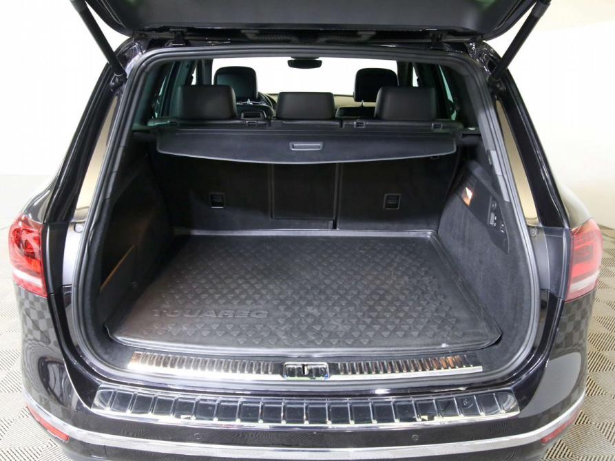 Volkswagen Touareg II Рестайлинг Санкт-Петербург  - изображение 12