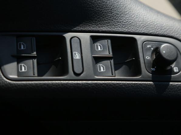 Volkswagen Tiguan I Рестайлинг с пробегом 2012 года, цена 1 193 000 рублей, 129500 км, внедорожник, Автокод Объявления