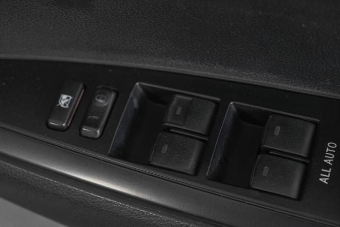 Toyota Corolla XI (E160 E170 E180) с пробегом 2013 года, цена 869 000 рублей, 227223 км, седан, Автокод Объявления