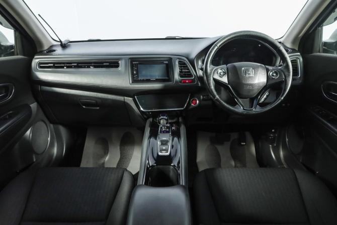 Honda Vezel I с пробегом 2014 года, цена 1 549 000 рублей, 184000 км, внедорожник, Автокод Объявления