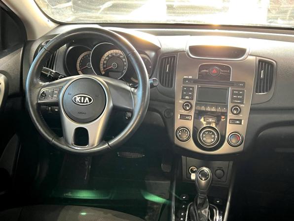 Kia Cerato II с пробегом 2011 года, цена 660 000 рублей, 190000 км, седан, Автокод Объявления