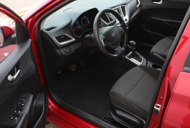 Hyundai Solaris II с пробегом 2020 года, цена 1 695 000 рублей, 91406 км, седан, Автокод Объявления