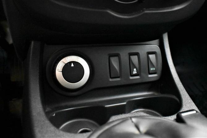 Renault Duster I Рестайлинг с пробегом 2017 года, цена 1 440 000 рублей, 104673 км, внедорожник, Автокод Объявления