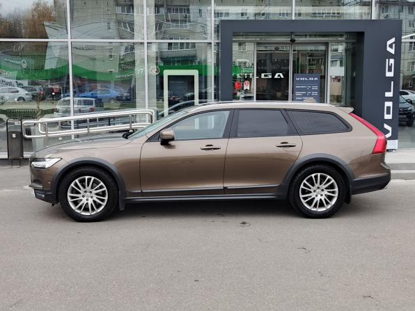 Volvo V90 Cross Country I с пробегом 2017 года, цена 2 670 000 рублей, 181200 км, универсал, Автокод Объявления