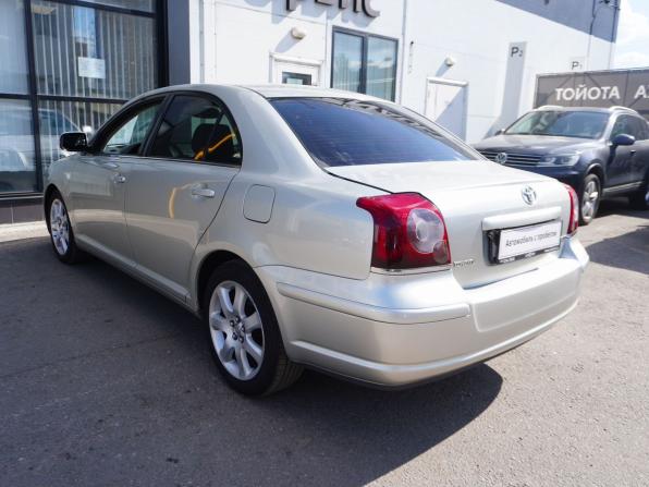 Toyota Avensis II Рестайлинг с пробегом 2007 года, цена 780 000 рублей, 221137 км, лифтбек, Автокод Объявления