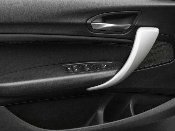 BMW 1 серии II (F20/F21) Рестайлинг с пробегом 2017 года, цена 2 090 000 рублей, 92251 км, хэтчбек, Автокод Объявления