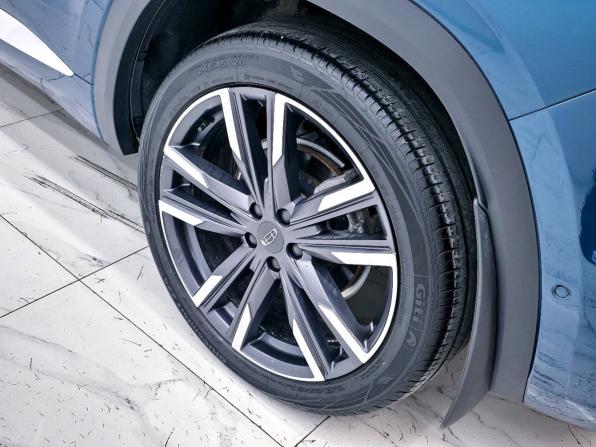 Geely Monjaro I Рестайлинг (China Market) с пробегом 2023 года, цена 2 999 000 рублей, 62700 км, внедорожник, Автокод Объявления