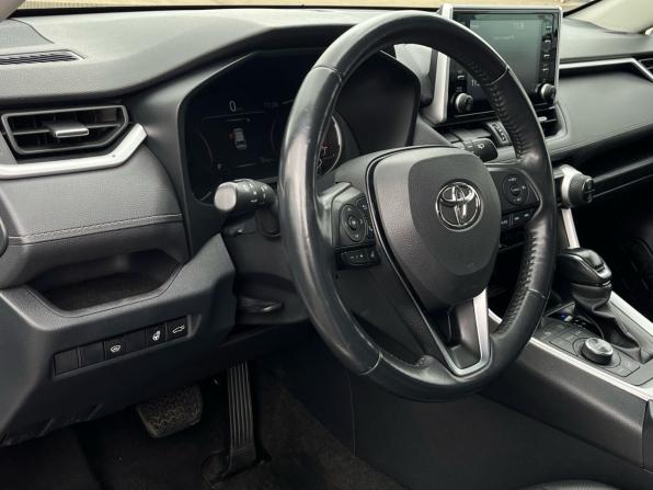 Toyota RAV4 V (XA50) с пробегом 2021 года, цена 2 950 000 рублей, 182000 км, внедорожник, Автокод Объявления