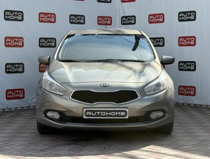 Kia Ceed II Санкт-Петербург  - изображение 2