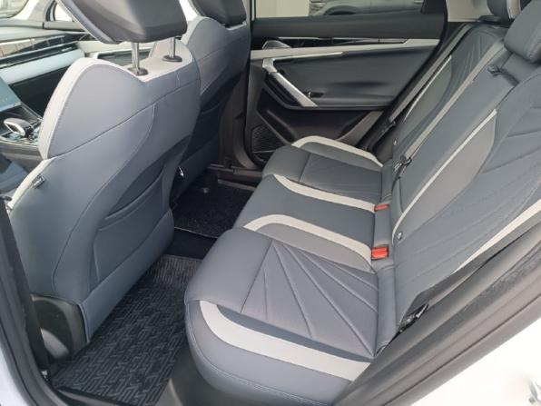 Новый Geely Atlas II 2025 года, цена 3 970 990 рублей, внедорожник, Автокод Объявления