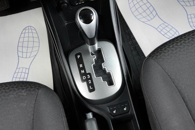 Kia Rio III с пробегом 2014 года, цена 959 000 рублей, 106700 км, хэтчбек, Автокод Объявления