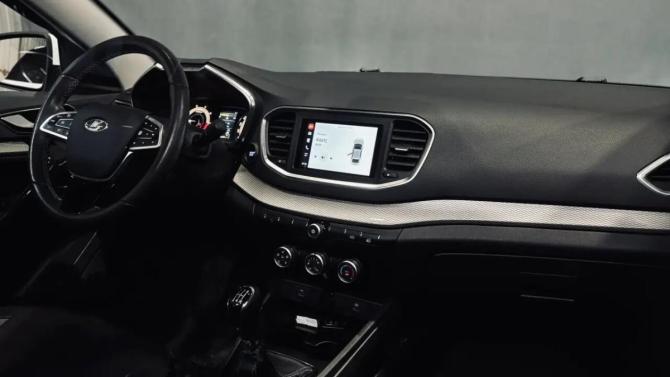 Lada (ВАЗ) Vesta I Рестайлинг (NG) с пробегом 2023 года, цена 1 249 000 рублей, 61589 км, седан, Автокод Объявления