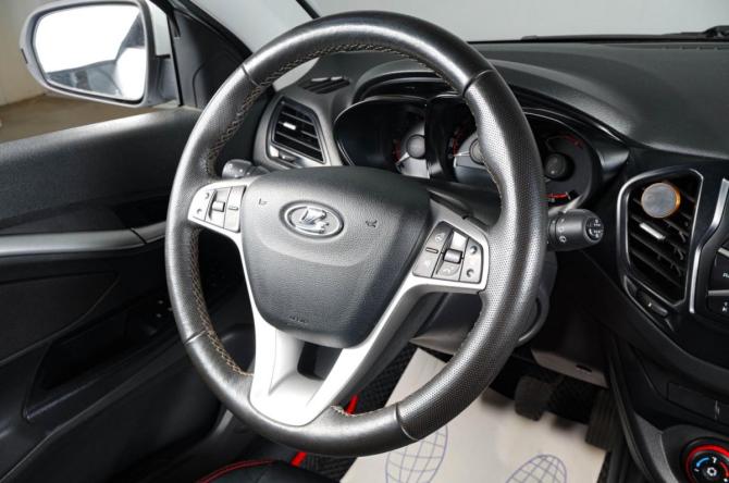 Lada (ВАЗ) Vesta I с пробегом 2020 года, цена 1 429 000 рублей, 122200 км, универсал, Автокод Объявления