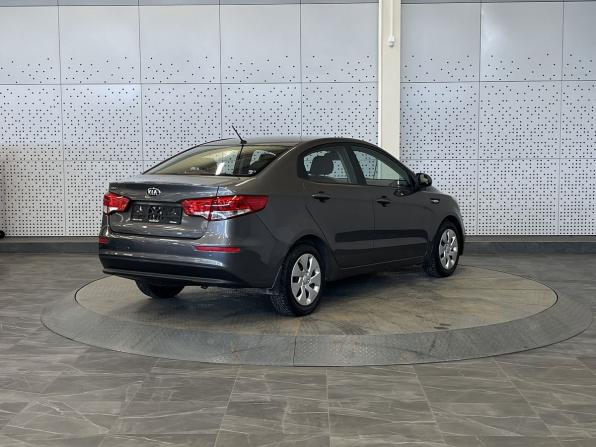 Kia Rio III Рестайлинг с пробегом 2015 года, цена 590 000 рублей, 173302 км, седан, Автокод Объявления