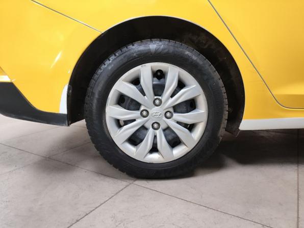 Hyundai Solaris II Рестайлинг с пробегом 2021 года, цена 1 230 000 рублей, 163536 км, седан, Автокод Объявления