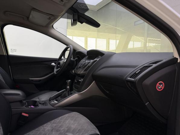 Ford Focus III с пробегом 2012 года, цена 649 000 рублей, 253605 км, универсал, Автокод Объявления