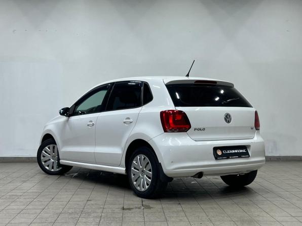 Volkswagen Polo V с пробегом 2011 года, цена 699 000 рублей, 248300 км, хэтчбек, Автокод Объявления