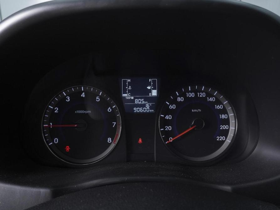 Hyundai Solaris I Рестайлинг Ростов-на-Дону  - изображение 15