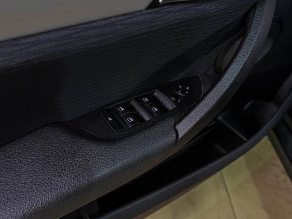 BMW X1 I (E84) Рестайлинг с пробегом 2013 года, цена 1 489 000 рублей, 149247 км, внедорожник, Автокод Объявления