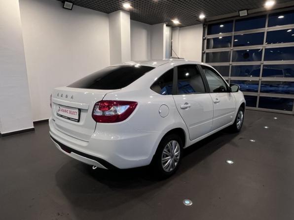 Lada (ВАЗ) Granta I Рестайлинг с пробегом 2024 года, цена 1 050 000 рублей, 39224 км, лифтбек, Автокод Объявления