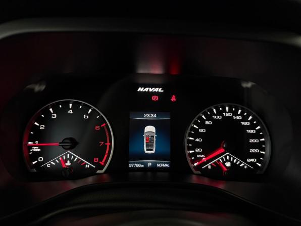 Haval Jolion I с пробегом 2023 года, цена 1 797 000 рублей, 37700 км, внедорожник, Автокод Объявления