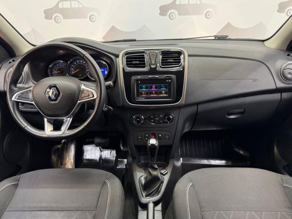 Renault Logan II Рестайлинг с пробегом 2018 года, цена 1 199 000 рублей, 79534 км, седан, Автокод Объявления