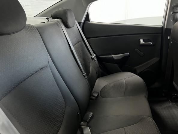 Kia Rio III Рестайлинг с пробегом 2015 года, цена 820 000 рублей, 231430 км, седан, Автокод Объявления