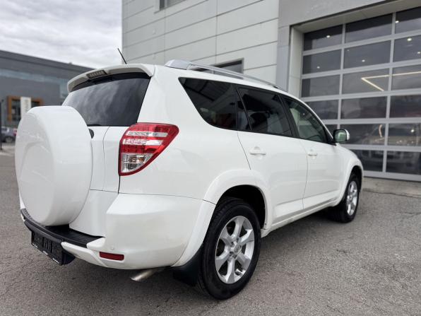 Toyota RAV4 III (XA30) Рестайлинг с пробегом 2011 года, цена 1 557 999 рублей, 200041 км, внедорожник, Автокод Объявления