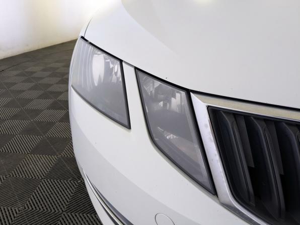 Skoda Octavia III (A7) Рестайлинг с пробегом 2019 года, цена 1 725 000 рублей, 107653 км, лифтбек, Автокод Объявления