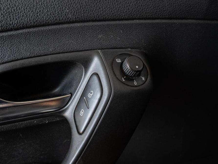 Volkswagen Polo V Рестайлинг Краснодар  - изображение 19