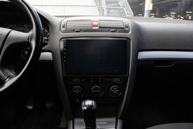 Skoda Octavia II (A5) Рестайлинг с пробегом 2008 года, цена 510 000 рублей, 309319 км, лифтбек, Автокод Объявления