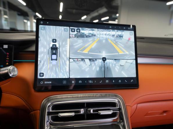 Geely Galaxy M7 с пробегом 2026 года, цена 3 950 000 рублей, 15 км, внедорожник, Автокод Объявления