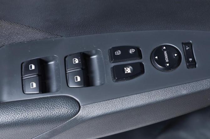 Hyundai Solaris II с пробегом 2019 года, цена 1 499 000 рублей, 83000 км, седан, Автокод Объявления
