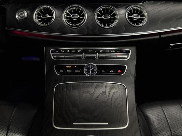 Mercedes-Benz E-Класс V (W213 S213 C238) с пробегом 2018 года, цена 4 049 000 рублей, 80057 км, кабриолет, Автокод Объявления