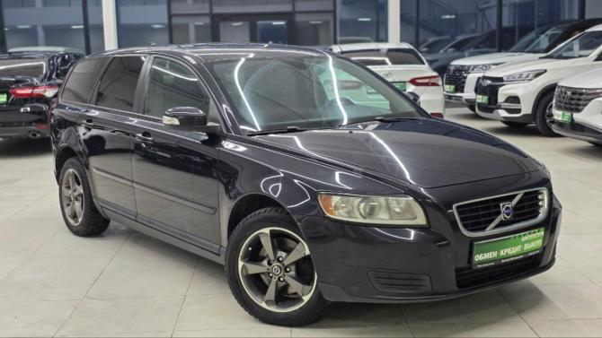 Volvo V50 I Рестайлинг с пробегом 2008 года, цена 889 000 рублей, 228000 км, универсал, Автокод Объявления