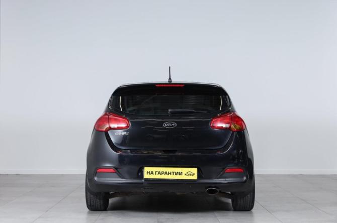 Kia Ceed II с пробегом 2013 года, цена 899 000 рублей, 271000 км, хэтчбек, Автокод Объявления