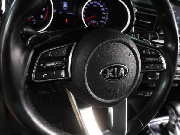 Kia Ceed III с пробегом 2018 года, цена 1 699 000 рублей, 123389 км, хэтчбек, Автокод Объявления