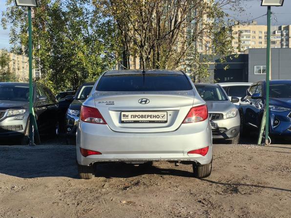 Hyundai Solaris I Рестайлинг с пробегом 2016 года, цена 609 000 рублей, 305600 км, седан, Автокод Объявления
