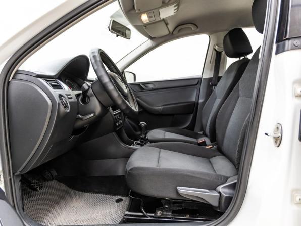 Skoda Rapid I с пробегом 2014 года, цена 778 000 рублей, 189627 км, лифтбек, Автокод Объявления