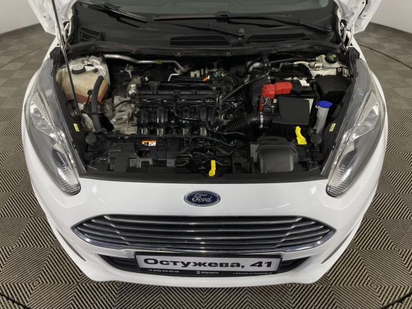 Ford Fiesta Mk6 Рестайлинг с пробегом 2016 года, цена 850 000 рублей, 93061 км, седан, Автокод Объявления