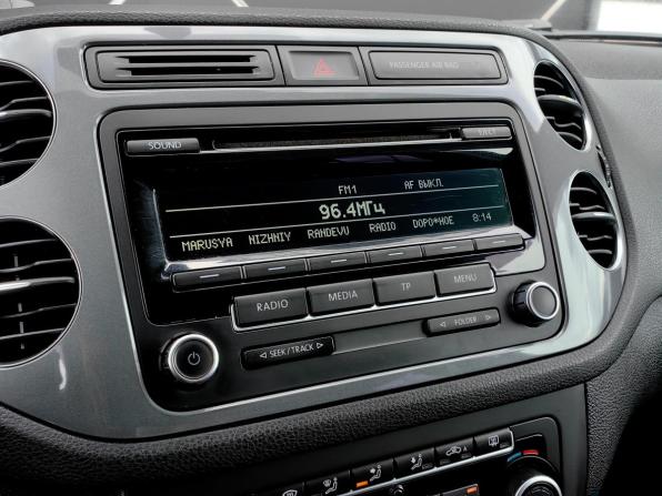 Volkswagen Tiguan I Рестайлинг с пробегом 2012 года, цена 1 162 000 рублей, 258954 км, внедорожник, Автокод Объявления