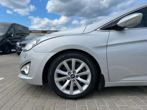 Hyundai i40 I с пробегом 2013 года, цена 1 150 000 рублей, 99859 км, универсал, Автокод Объявления