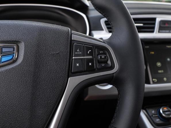 Geely Atlas I с пробегом 2018 года, цена 1 499 000 рублей, 129818 км, внедорожник, Автокод Объявления